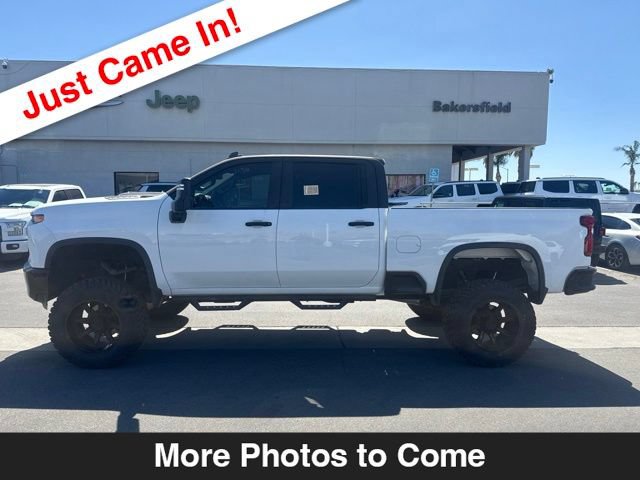 Used 2023 Chevrolet Silverado 2500 Custom w/ Custom Value Package AWD/4WD image 2