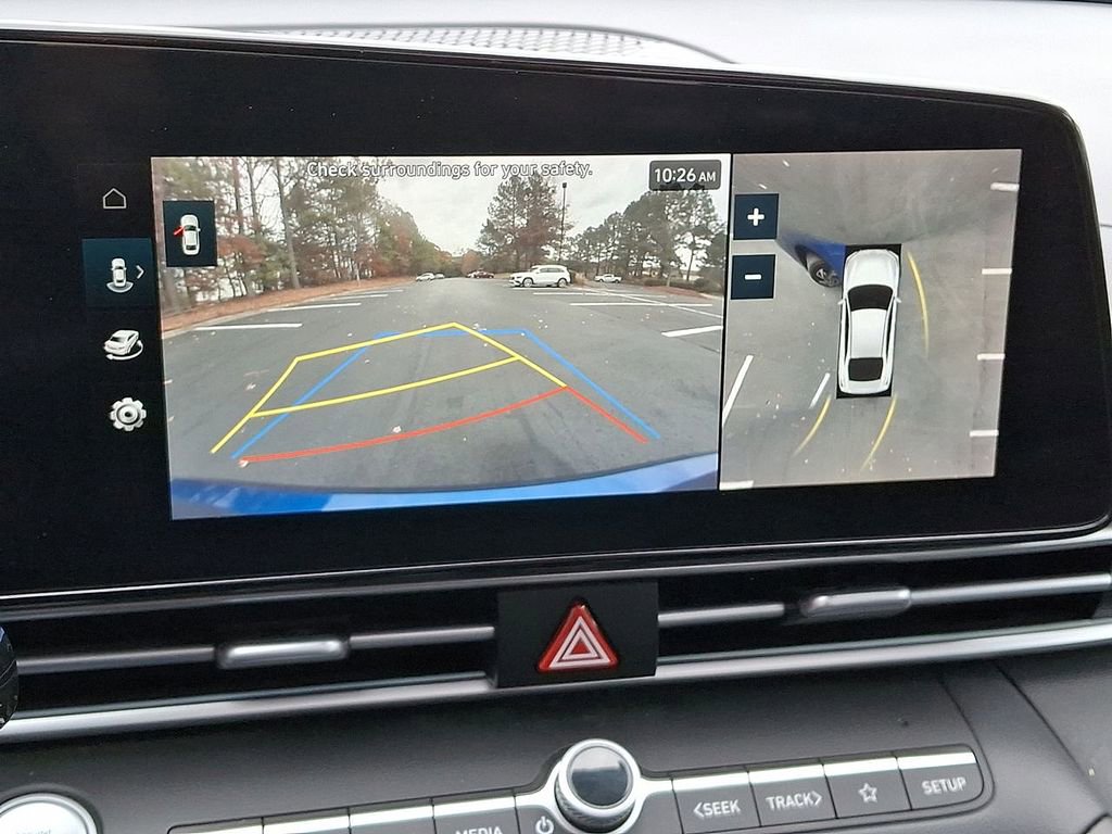 Used 2024 Hyundai Elantra Limited image 15