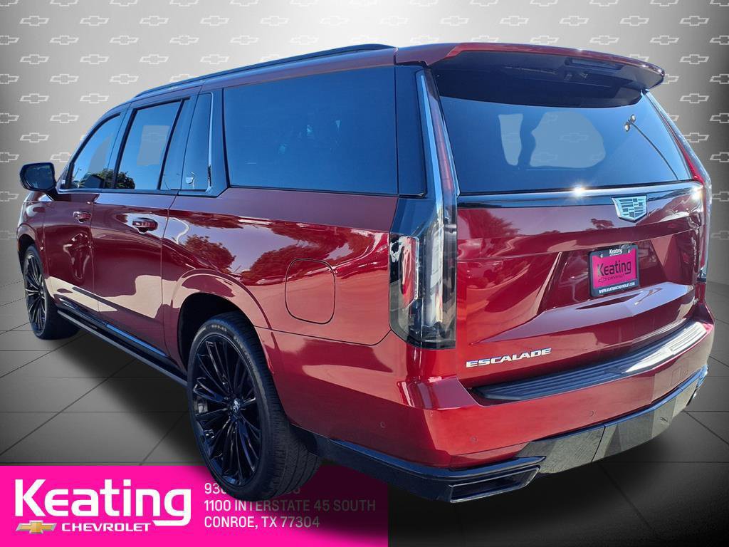Used 2021 Cadillac Escalade ESV Sport Platinum AWD/4WD image 2
