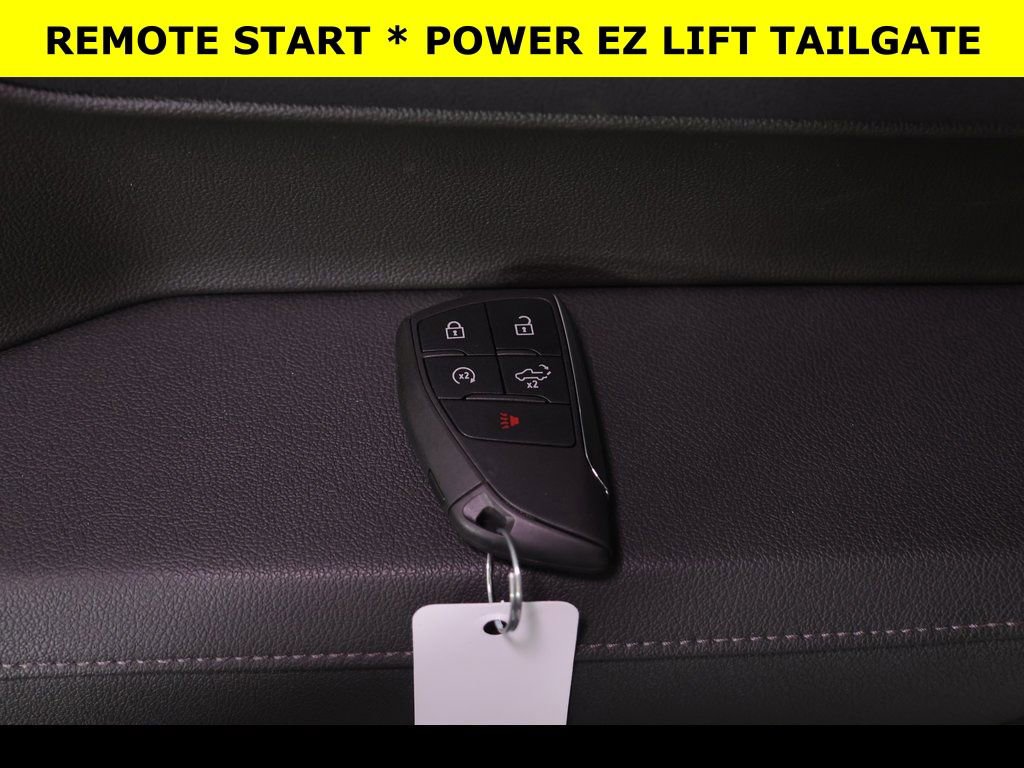 Used 2025 Chevrolet Silverado 1500 LT Trail Boss w/ Dark Appearance Package image 7