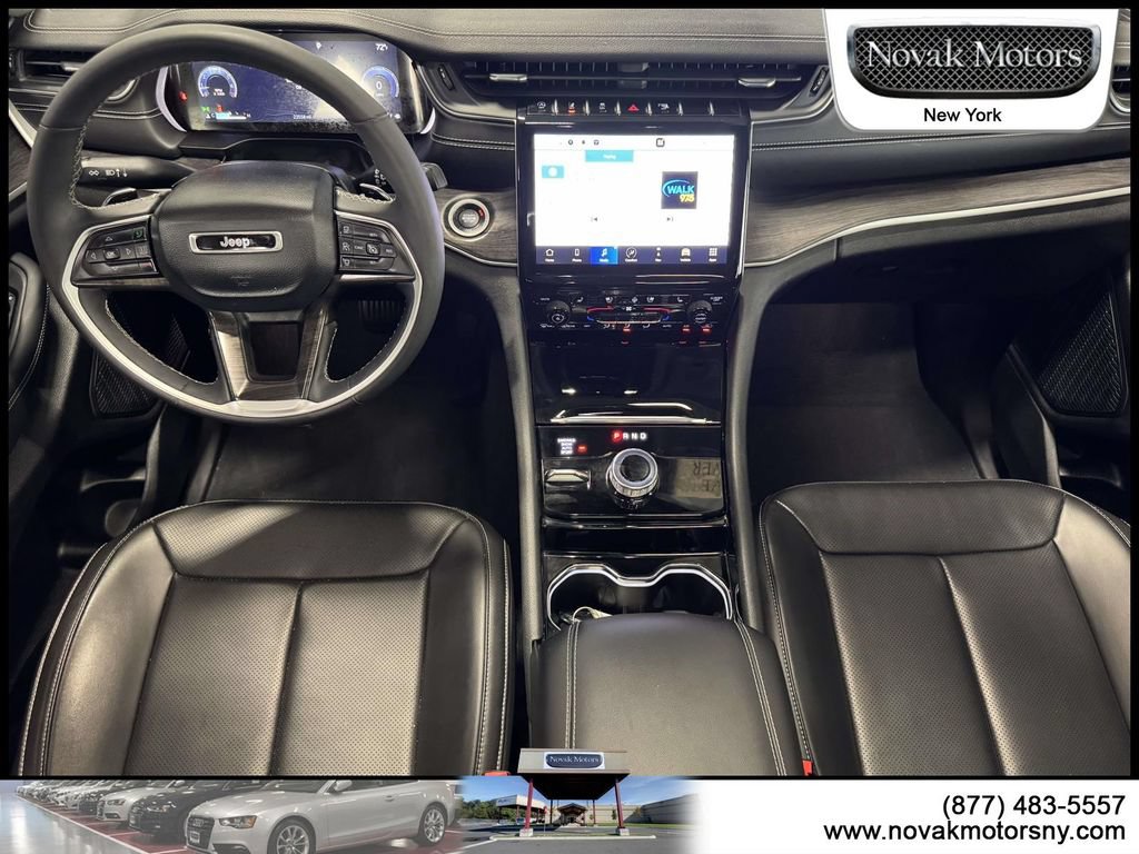 Used 2023 Jeep Grand Cherokee L Limited w/ Luxury Tech Group II AWD/4WD image 16