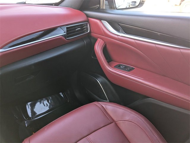 Used 2019 Maserati Levante GranSport image 20