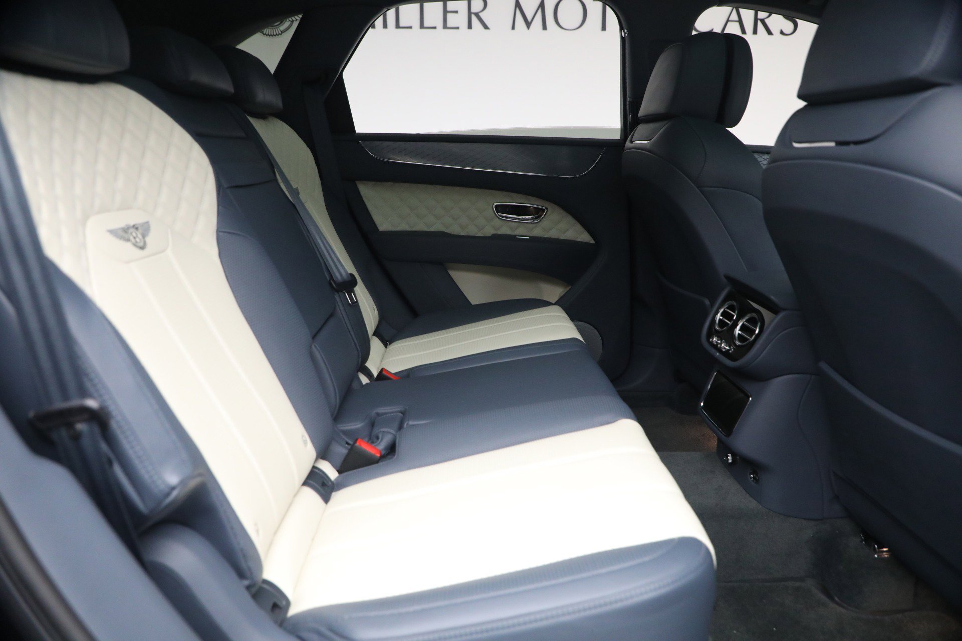 Certified 2021 Bentley Bentayga Speed image 31