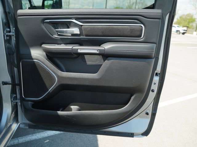 Used 2024 RAM 1500 Laramie AWD/4WD image 22