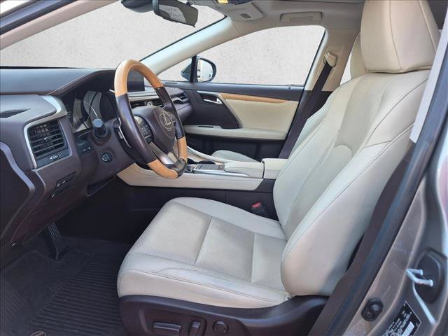 Used 2020 Lexus RX 350L Premium w/ Premium Package AWD/4WD image 11