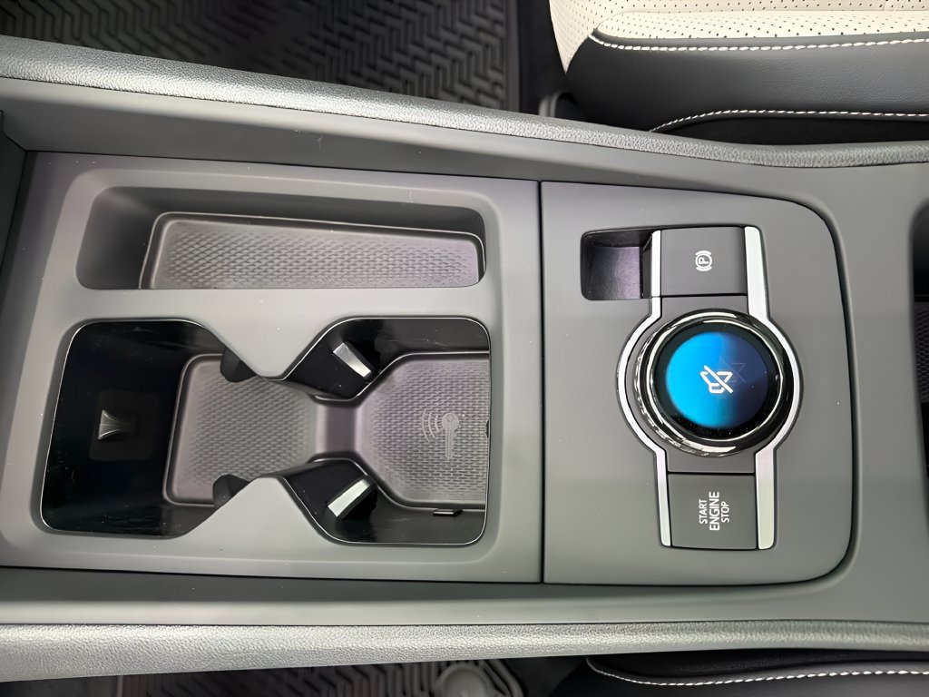New 2026 Volkswagen Tiguan SE AWD/4WD image 17