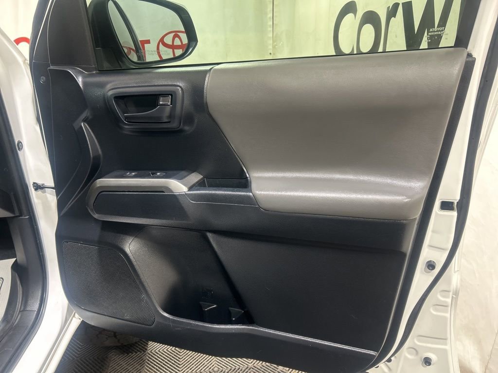 Used 2019 Toyota Tacoma SR5 image 11