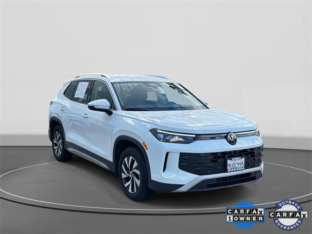 Certified 2025 Volkswagen Tiguan S