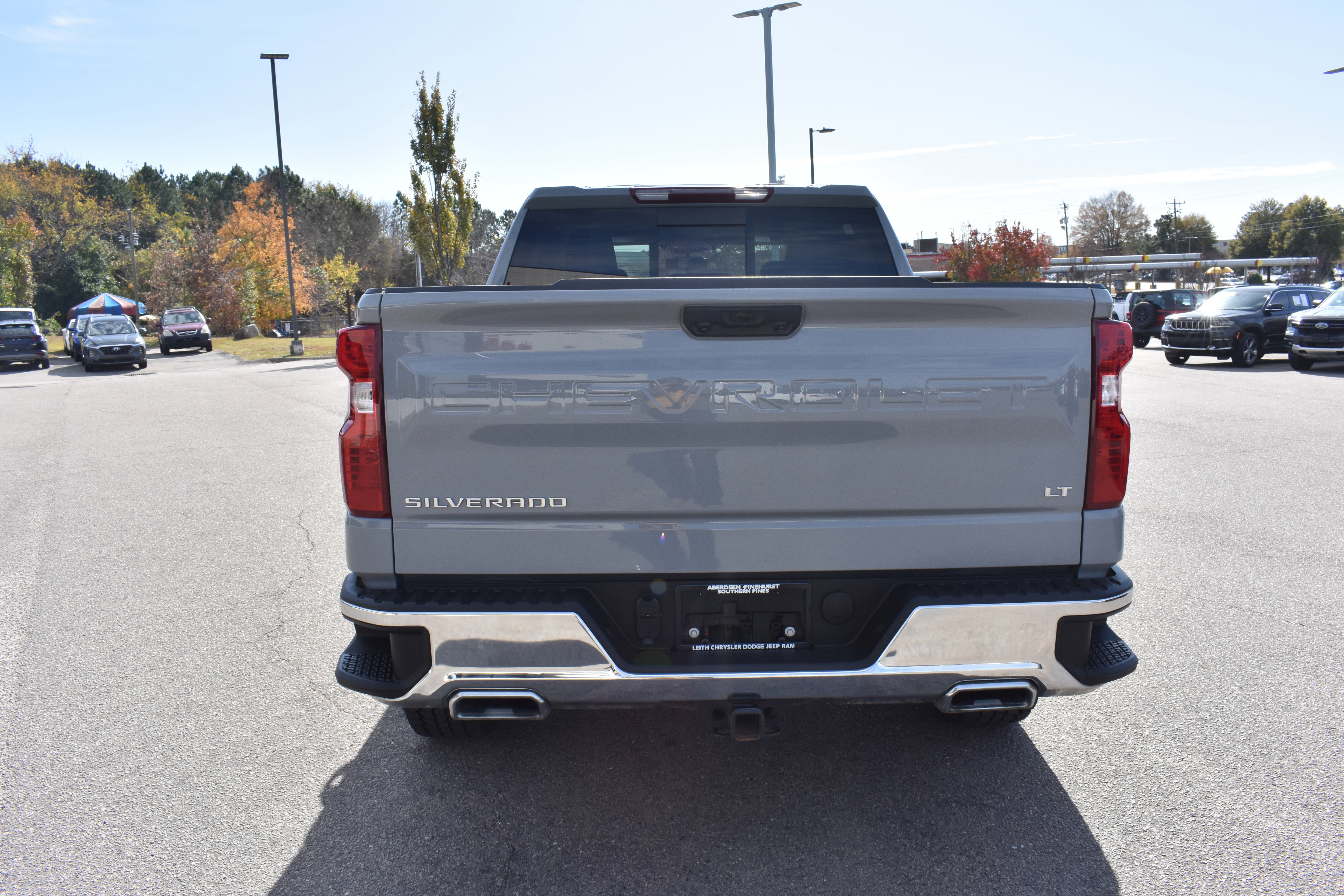 Used 2024 Chevrolet Silverado 1500 LT w/ Z71 Off-Road Package image 8