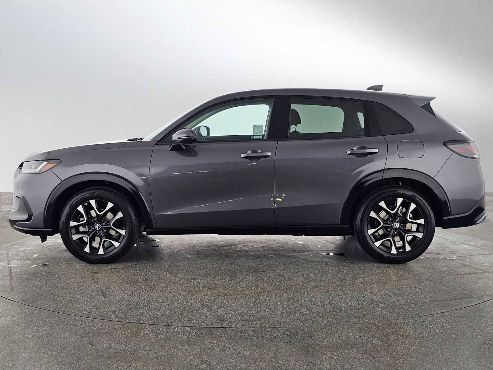 Used 2027 Honda HR-V EX-L image 6
