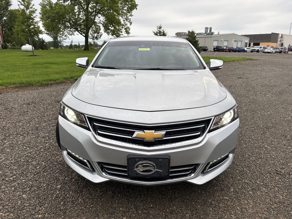 Used 2017 Chevrolet Impala Premier FWD image 2
