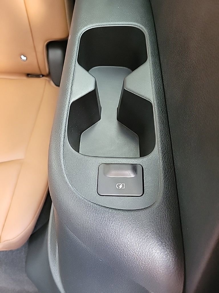 Used 2023 Nissan Pathfinder Platinum w/ Cargo Package image 20