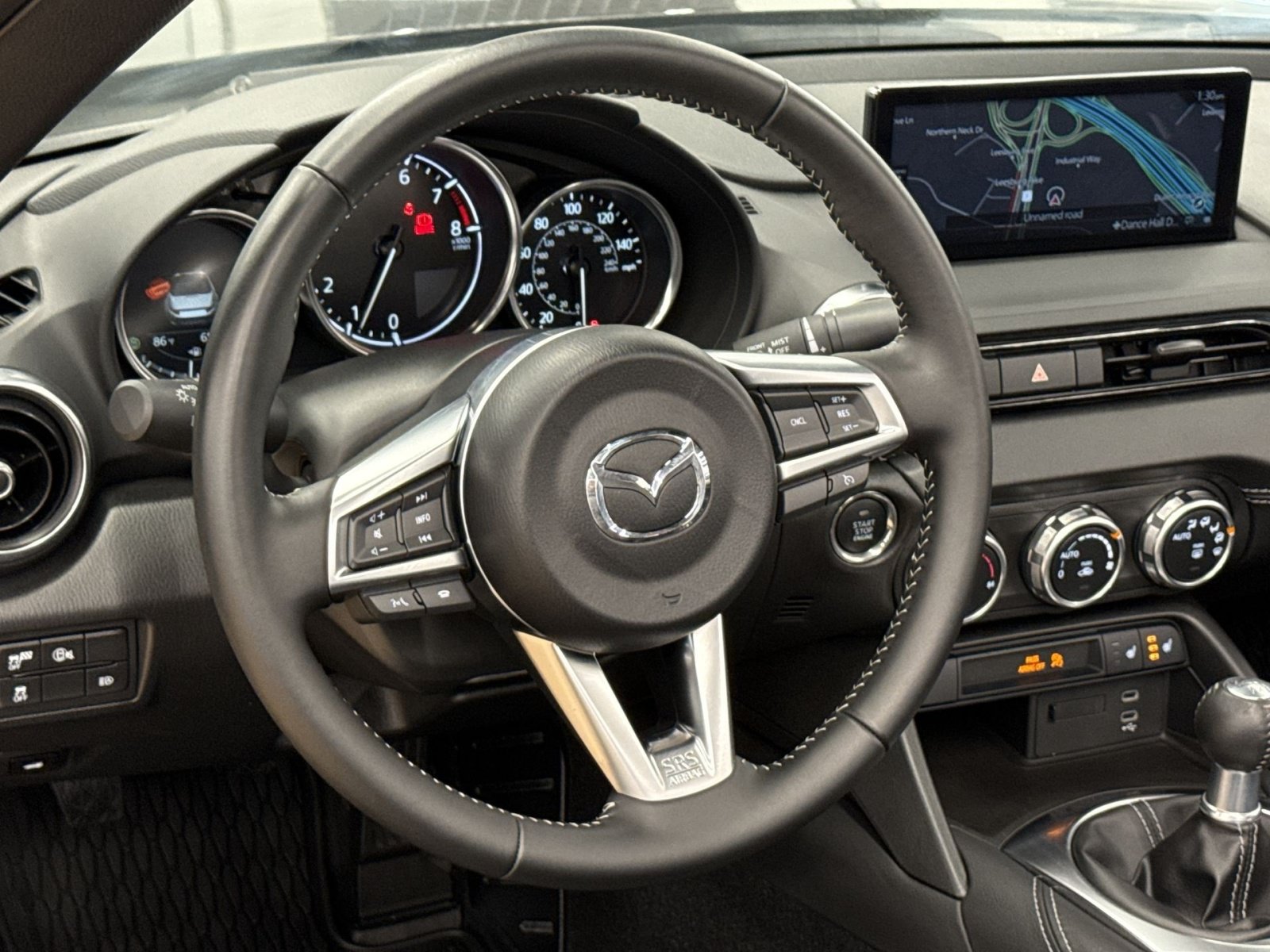 Used 2024 MAZDA MX-5 Miata Grand Touring w/ Weather Package RWD image 17
