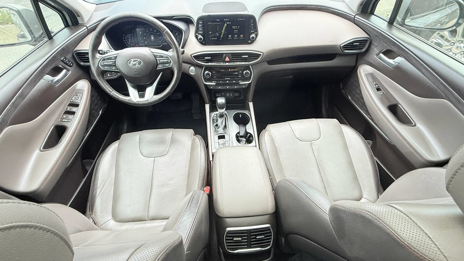 Used 2020 Hyundai Santa Fe Limited FWD image 19