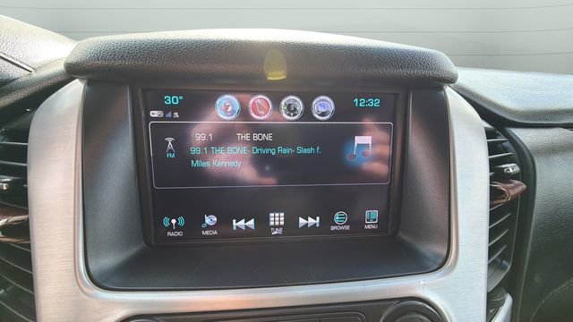 Used 2018 GMC Yukon SLE w/ Convenience Package image 13