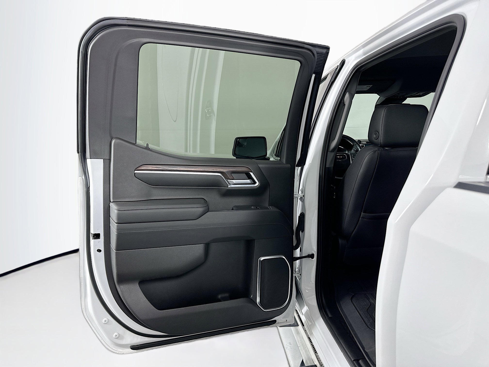 Used 2022 GMC Sierra 1500 SLT w/ X31 Off-Road Package image 25