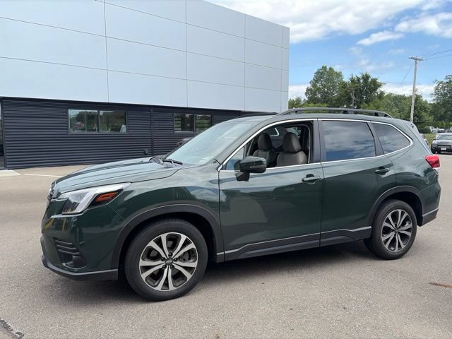 Used 2024 Subaru Forester Limited AWD/4WD image 6