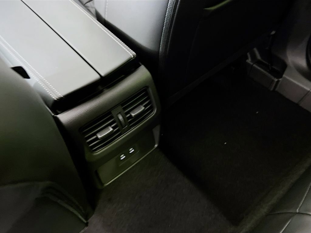 New 2026 Nissan Rogue Platinum AWD/4WD image 24