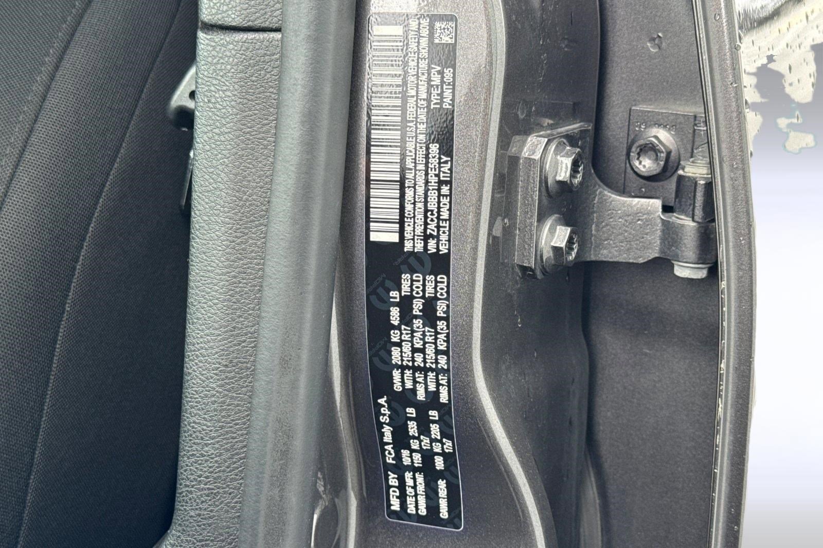 Used 2017 Jeep Renegade Latitude image 20