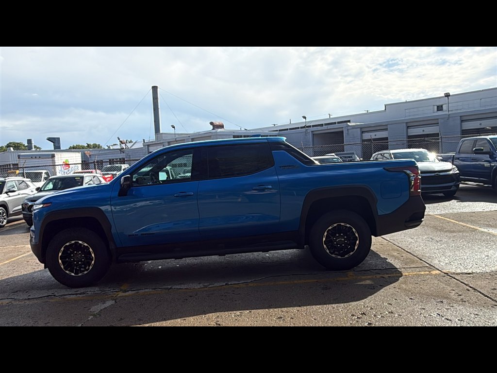 New 2026 Chevrolet Silverado EV Trail Boss image 3