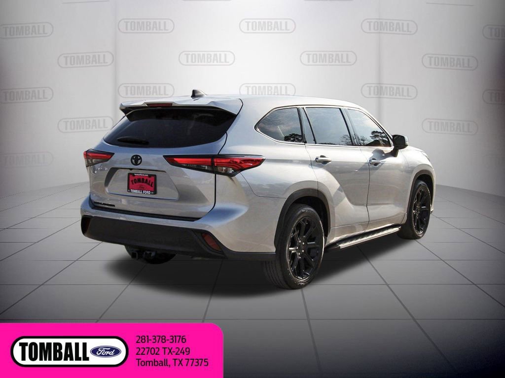 Used 2022 Toyota Highlander L image 7