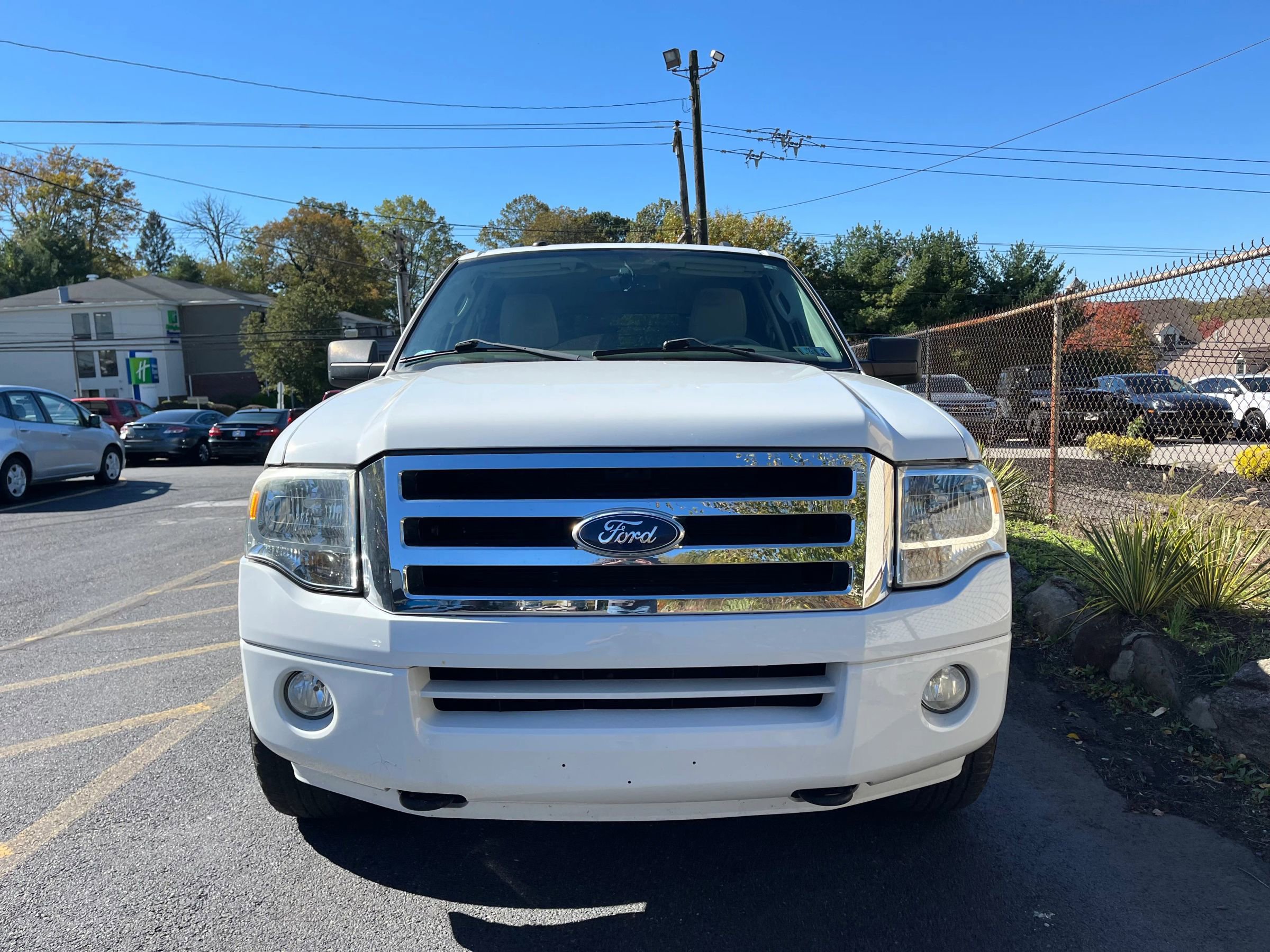 Used 2011 Ford Expedition XLT w/ HD Trailer Tow Pkg image 31