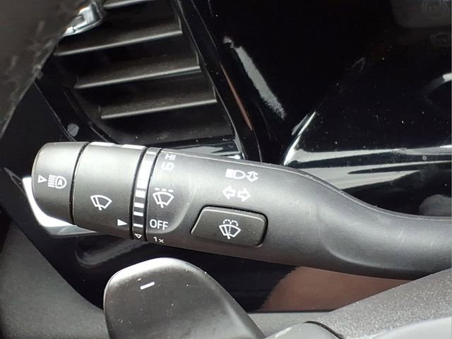 Used 2024 Chevrolet Silverado 1500 RST image 25