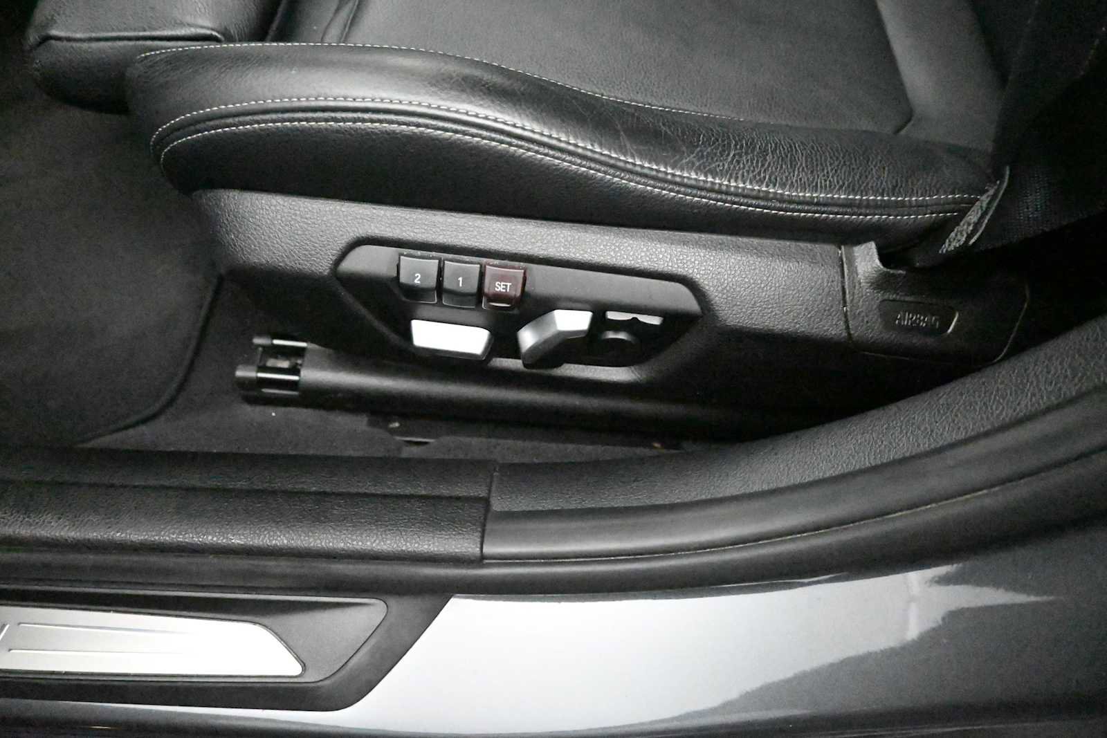 Used 2016 BMW 328i Sedan RWD image 25