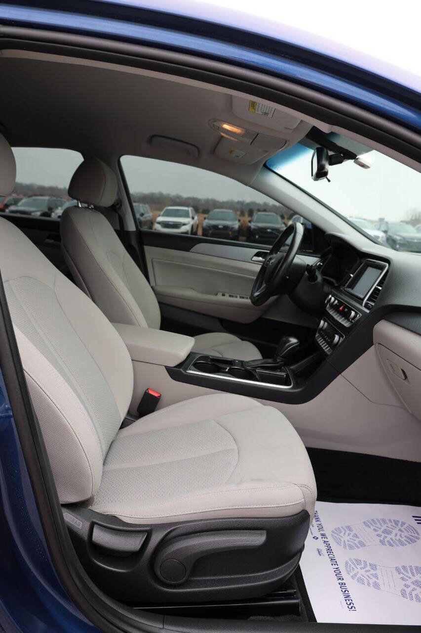 Used 2019 Hyundai Sonata SEL FWD image 15