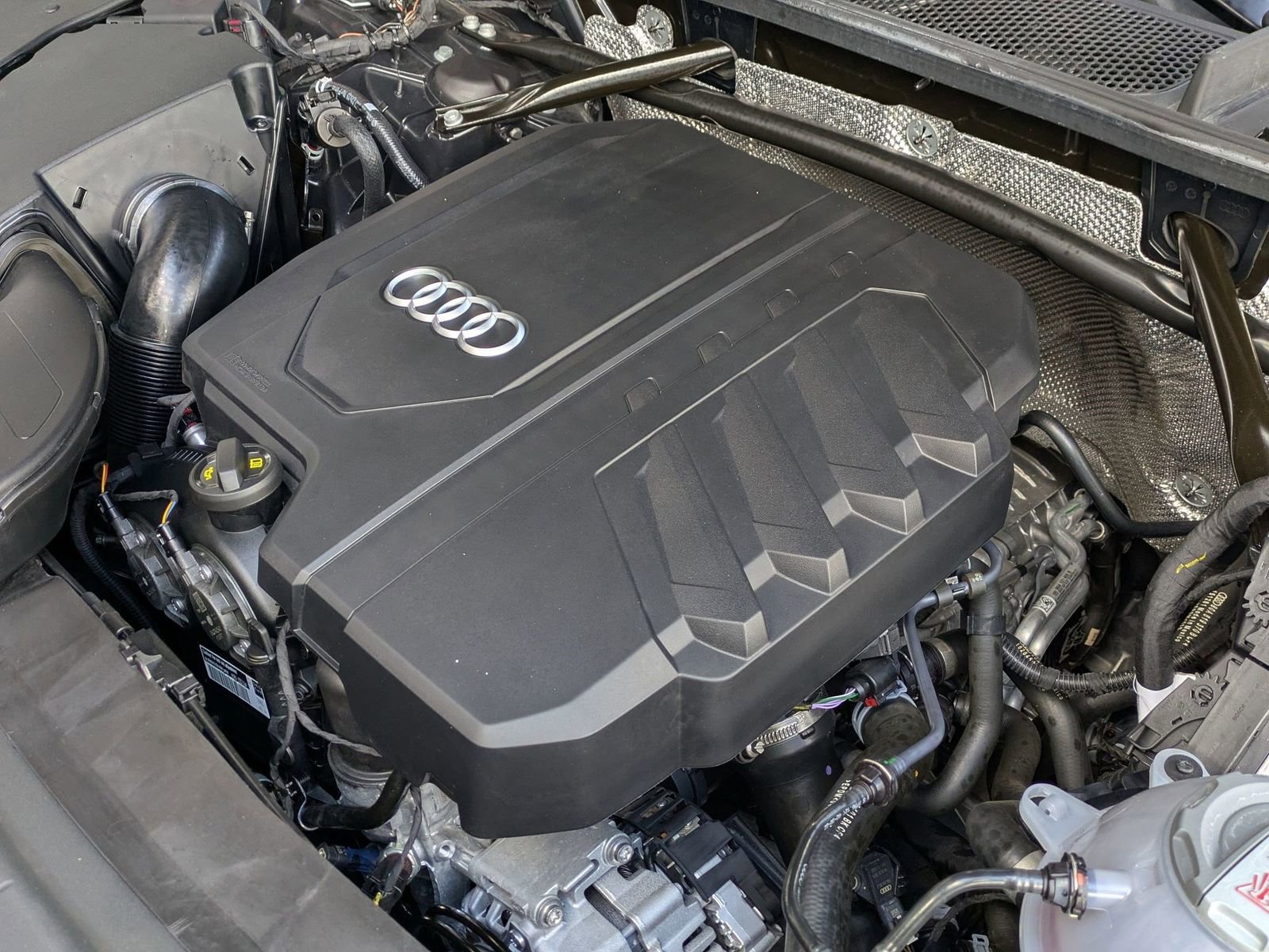 Used 2023 Audi Q5 2.0T Premium w/ Convenience Package image 24