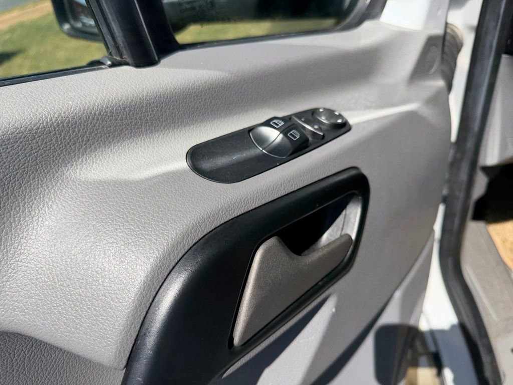 Used 2016 Mercedes-Benz Sprinter 3500 image 13