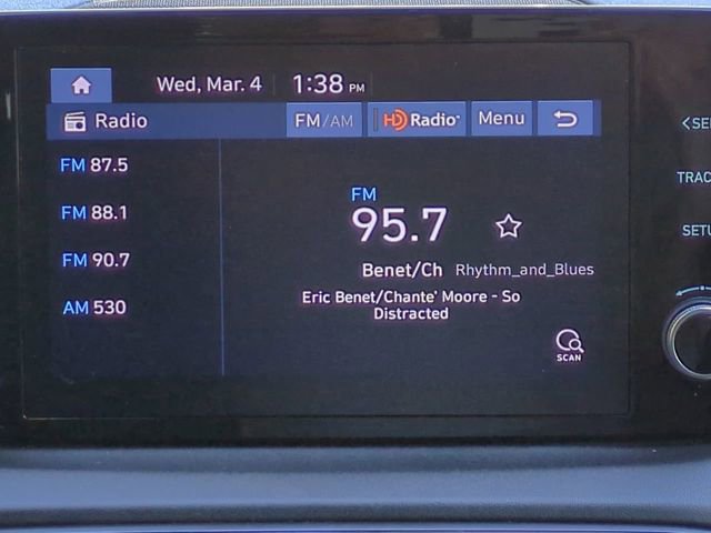 Used 2023 Hyundai Santa Fe SE image 18