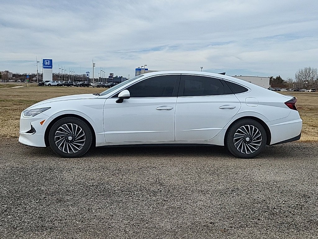 Used 2023 Hyundai Sonata SEL w/ Cargo Package image 5