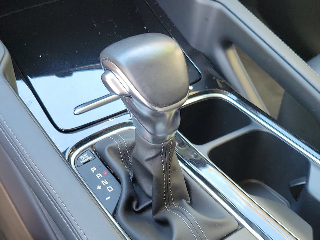 Certified 2023 Kia Telluride EX w/ EX Captain's Chair Package FWD image 33