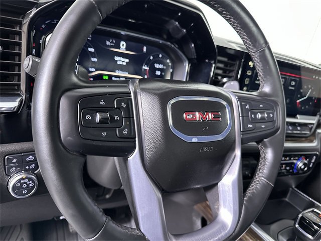 New 2025 GMC Sierra 1500 Elevation image 11