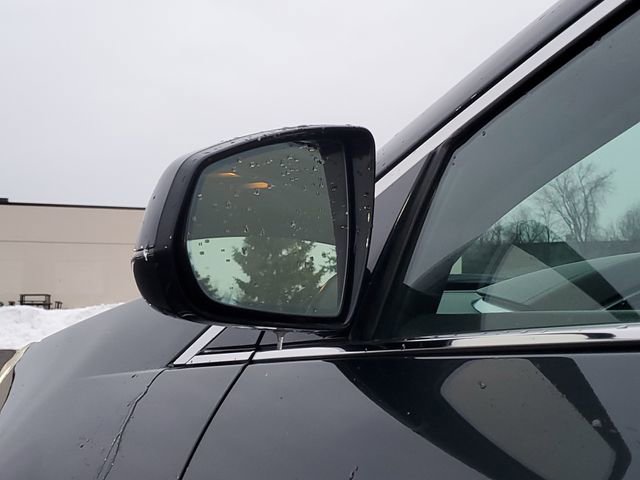 Certified 2015 Cadillac SRX Luxury w/ Driver Awareness Package image 36