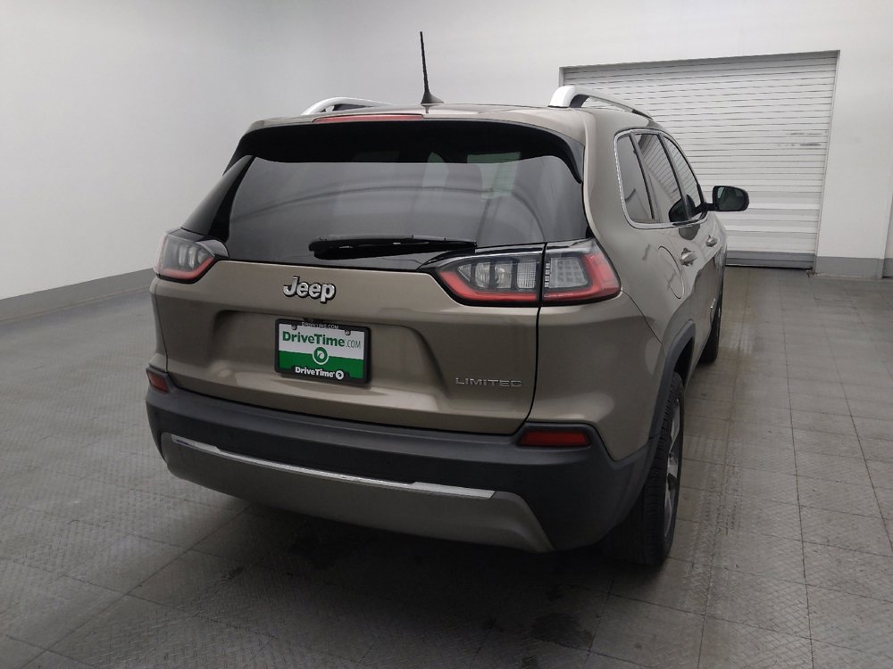 Used 2019 Jeep Cherokee Limited FWD image 7