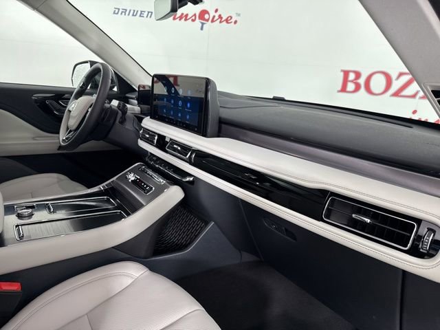 New 2026 Lincoln Aviator 2WD image 20