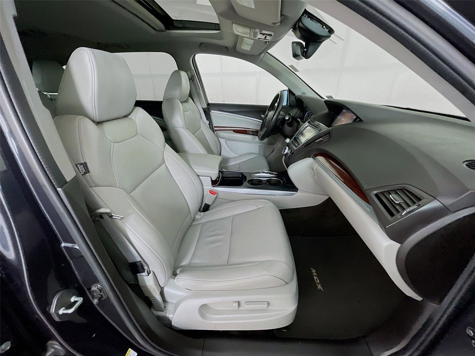 Used 2016 Acura MDX SH-AWD w/ Technology Package image 32
