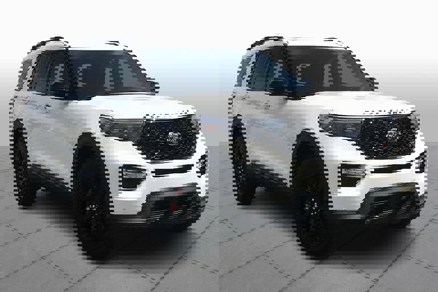 Used 2022 Ford Explorer ST w/ Equipment Group 401A image 2