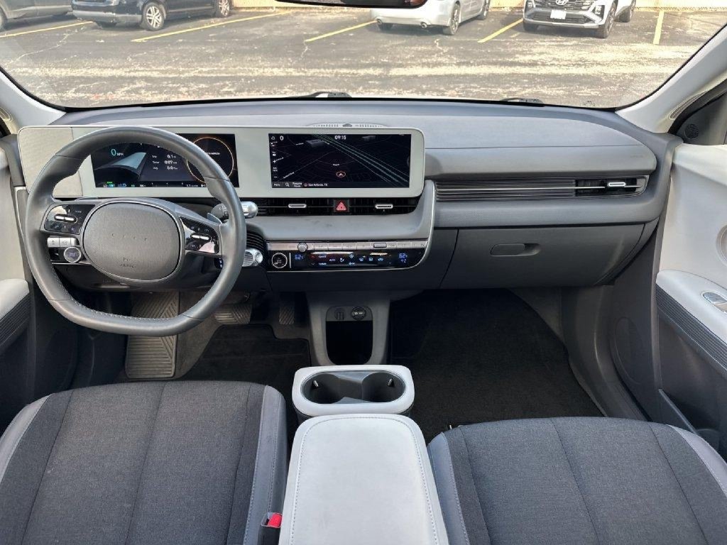 Used 2024 Hyundai Ioniq 5 SEL RWD image 17
