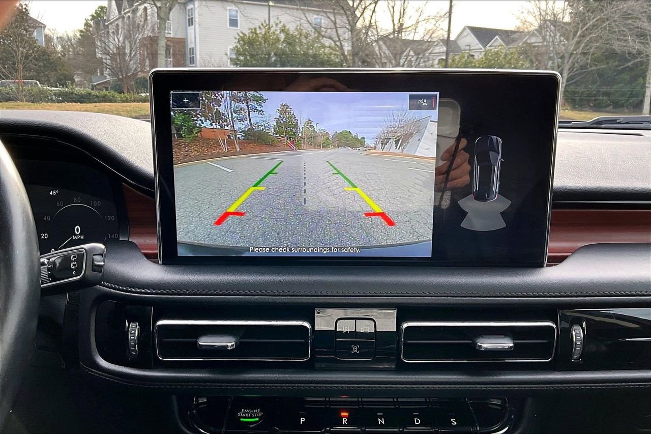 Used 2022 Lincoln Nautilus Reserve image 14