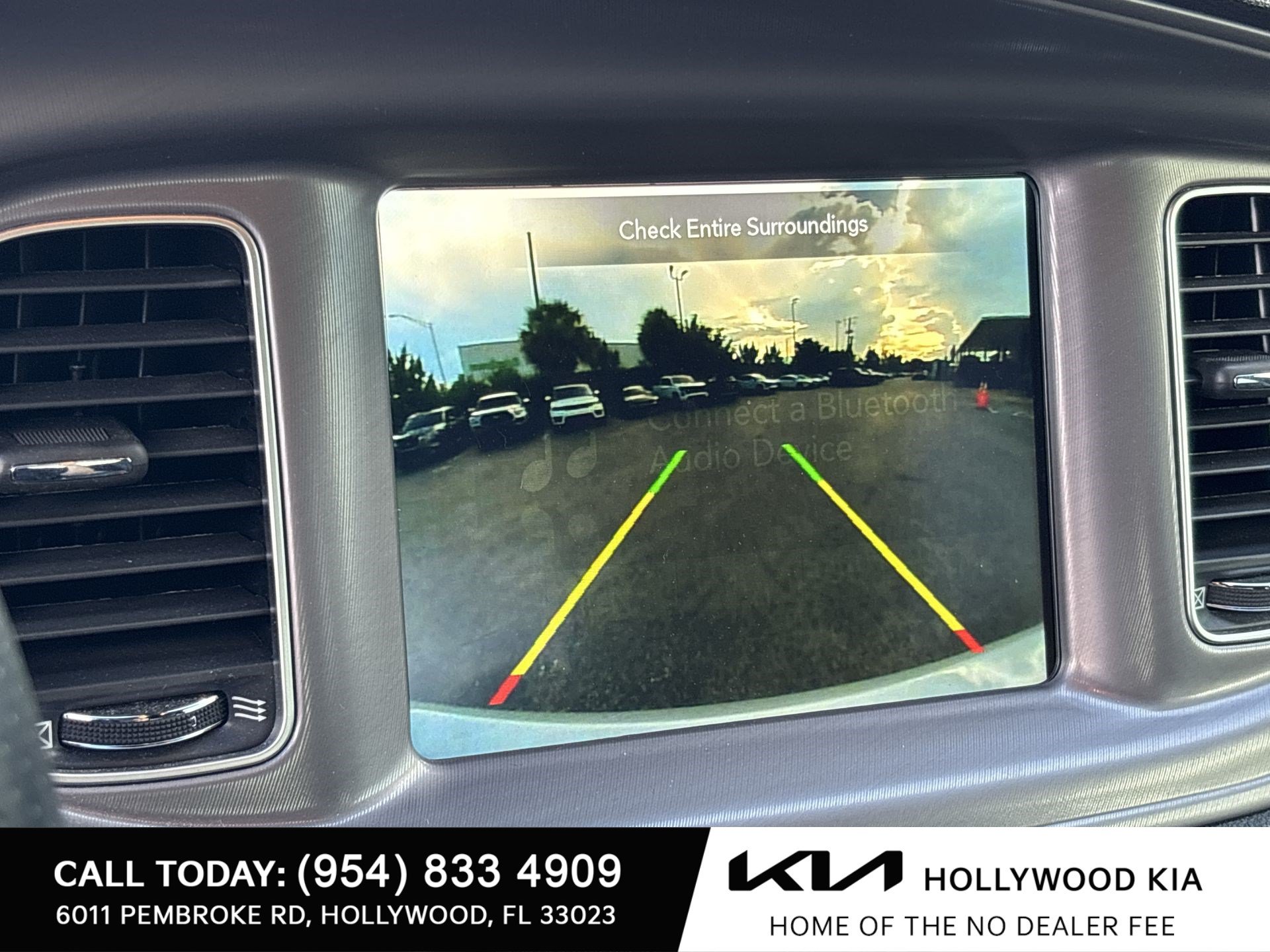 Used 2023 Dodge Charger Scat Pack w/ Navigation & Travel Group RWD image 21