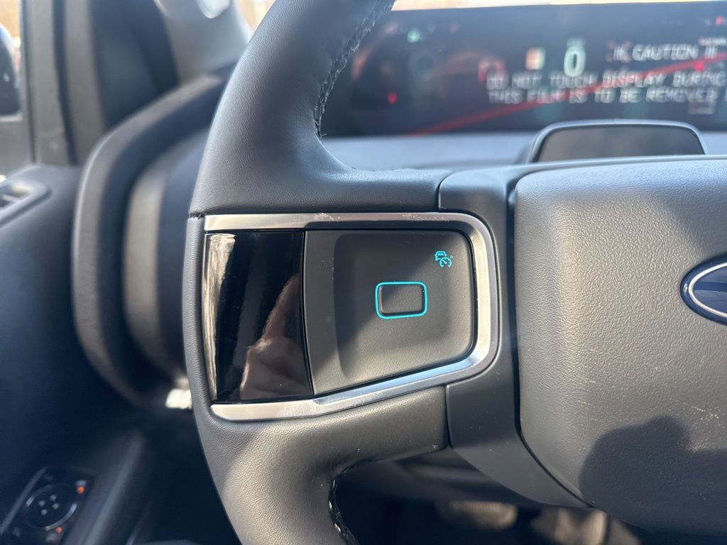 New 2026 Ford Expedition Active AWD/4WD image 16