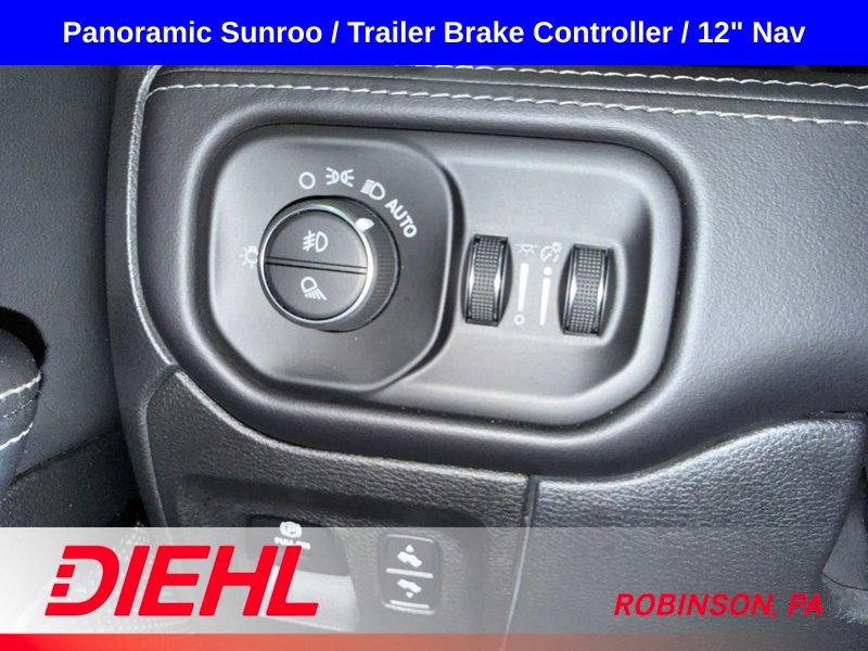 Used 2022 RAM 1500 Limited w/ Body Color Bumper Group AWD/4WD image 26