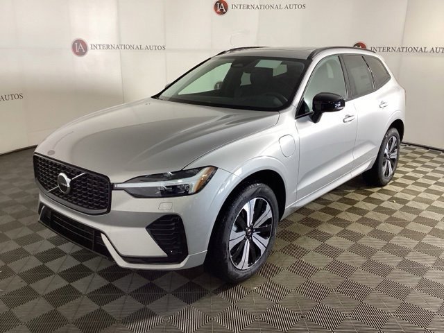 New 2025 Volvo XC60 T8 Core w/ Protection Package Premier image 1