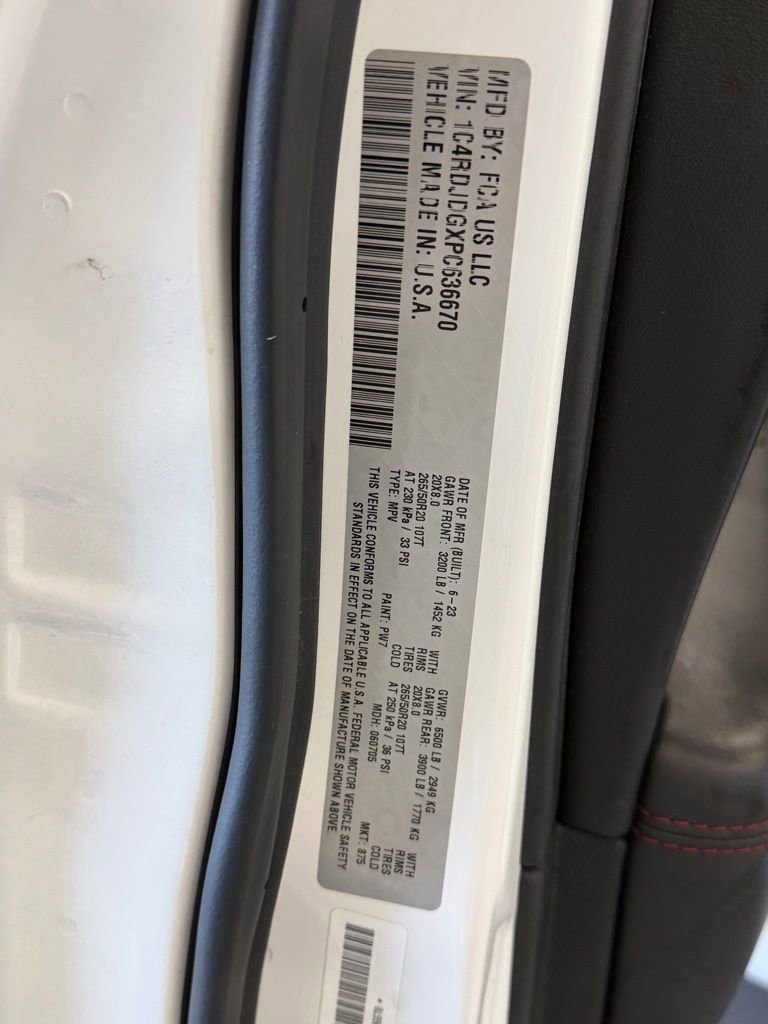 Used 2023 Dodge Durango GT image 32