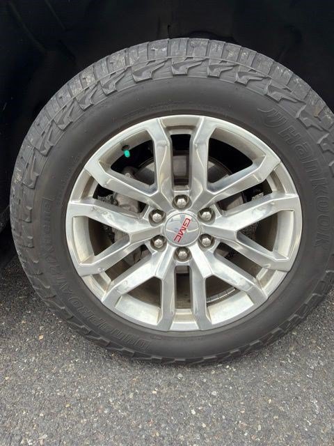 Used 2019 GMC Sierra 1500 SLT w/ SLT Premium Plus Package AWD/4WD image 33