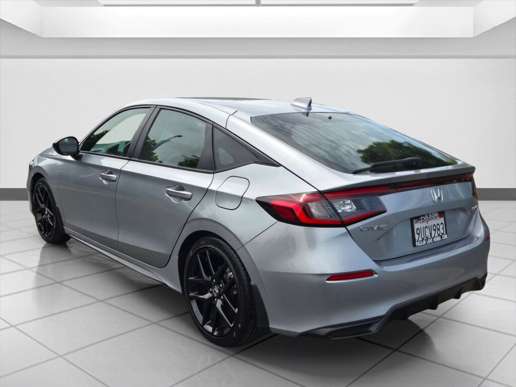 Certified 2025 Honda Civic Sport image 7