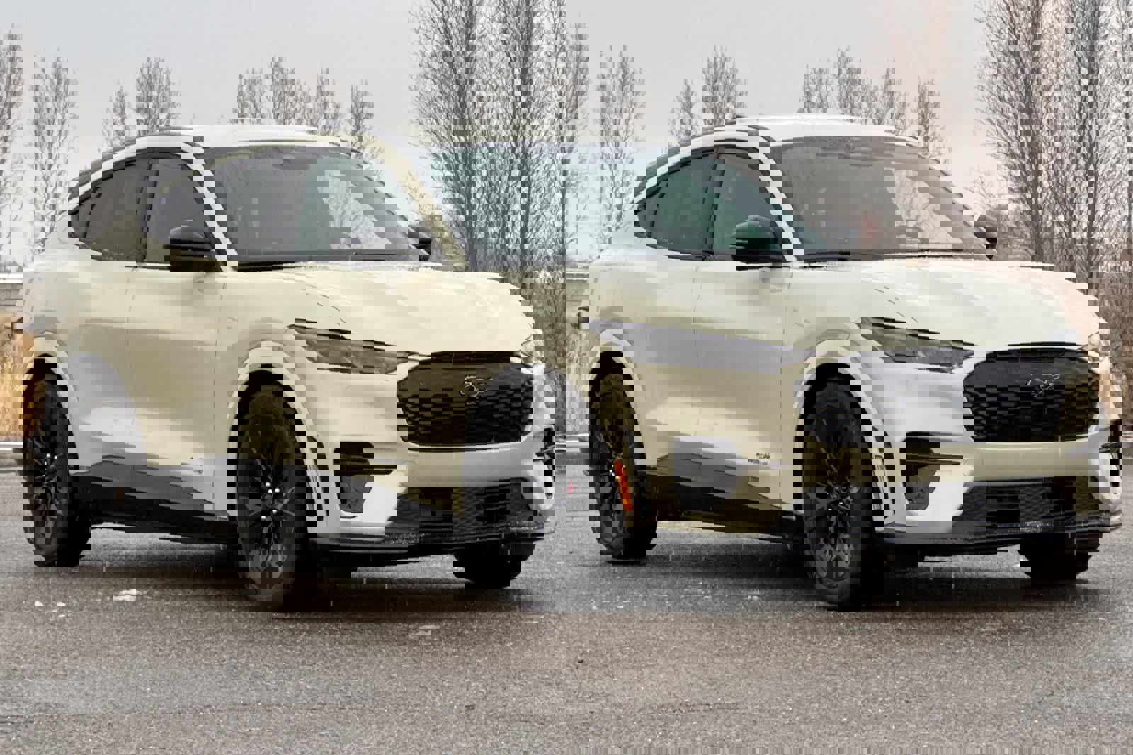 New 2025 Ford Mustang Mach-E GT image 9